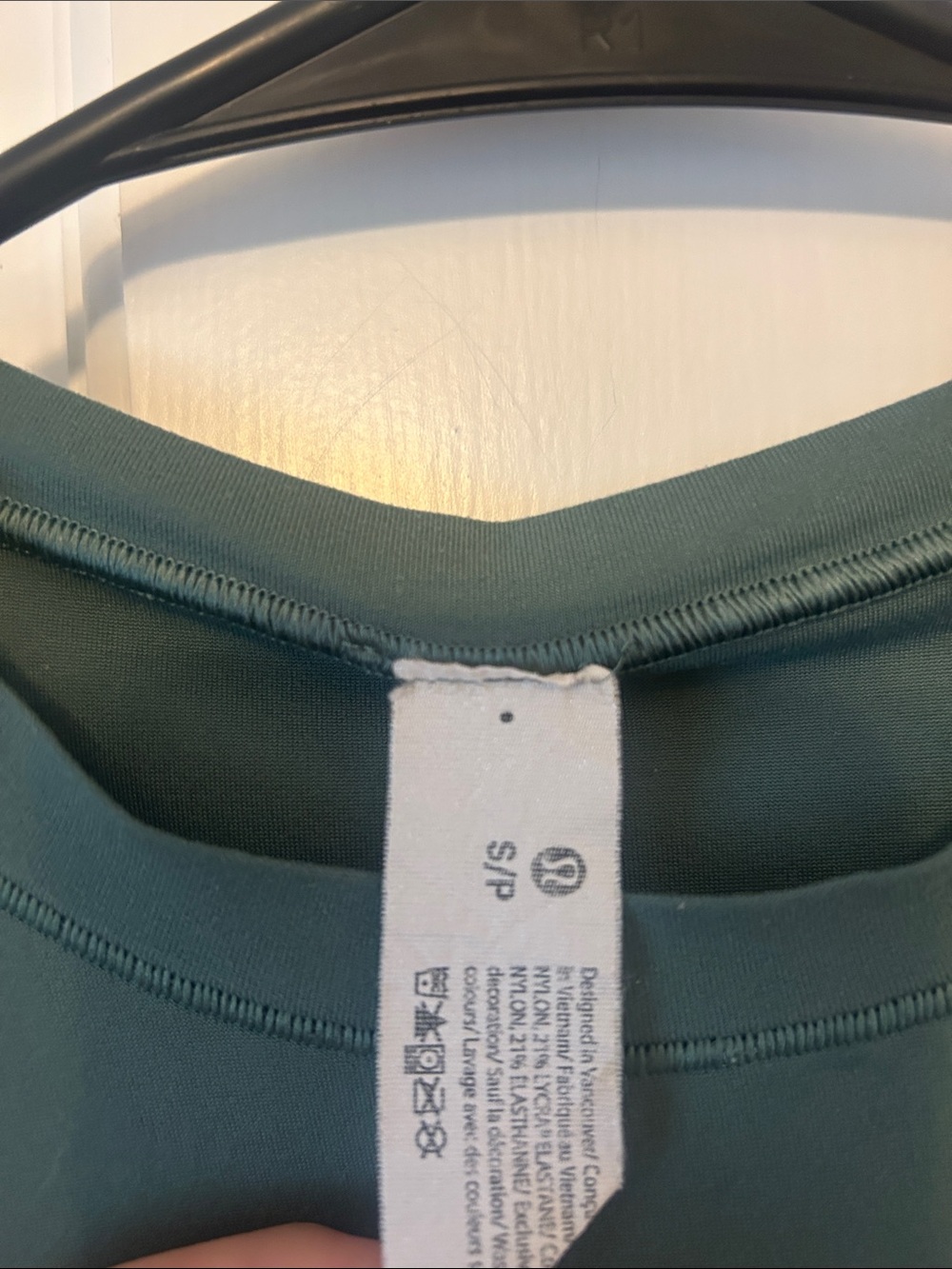 lululemon Sage Green Short-Sleeve Crop Top - Picture 3 of 6